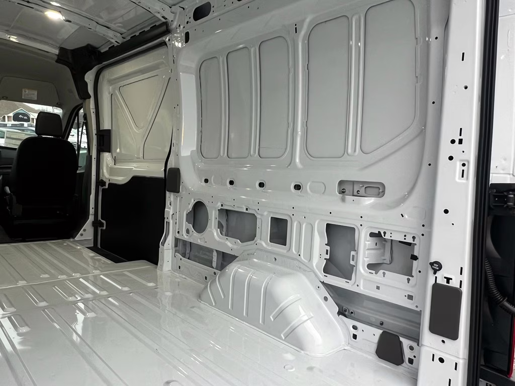2026 Oxford White Ford Transit Van Base RWD Van