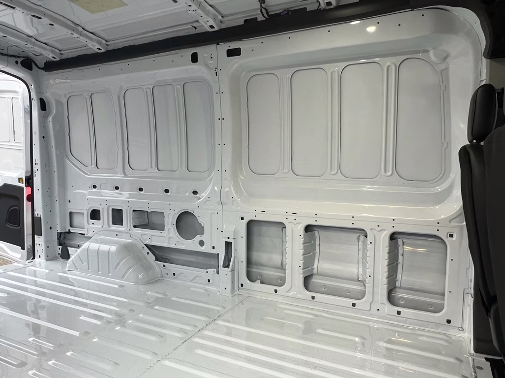 2026 Oxford White Ford Transit Van Base RWD Van