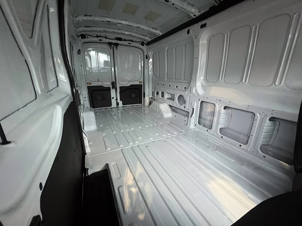 2026 Oxford White Ford Transit Van Base RWD Van