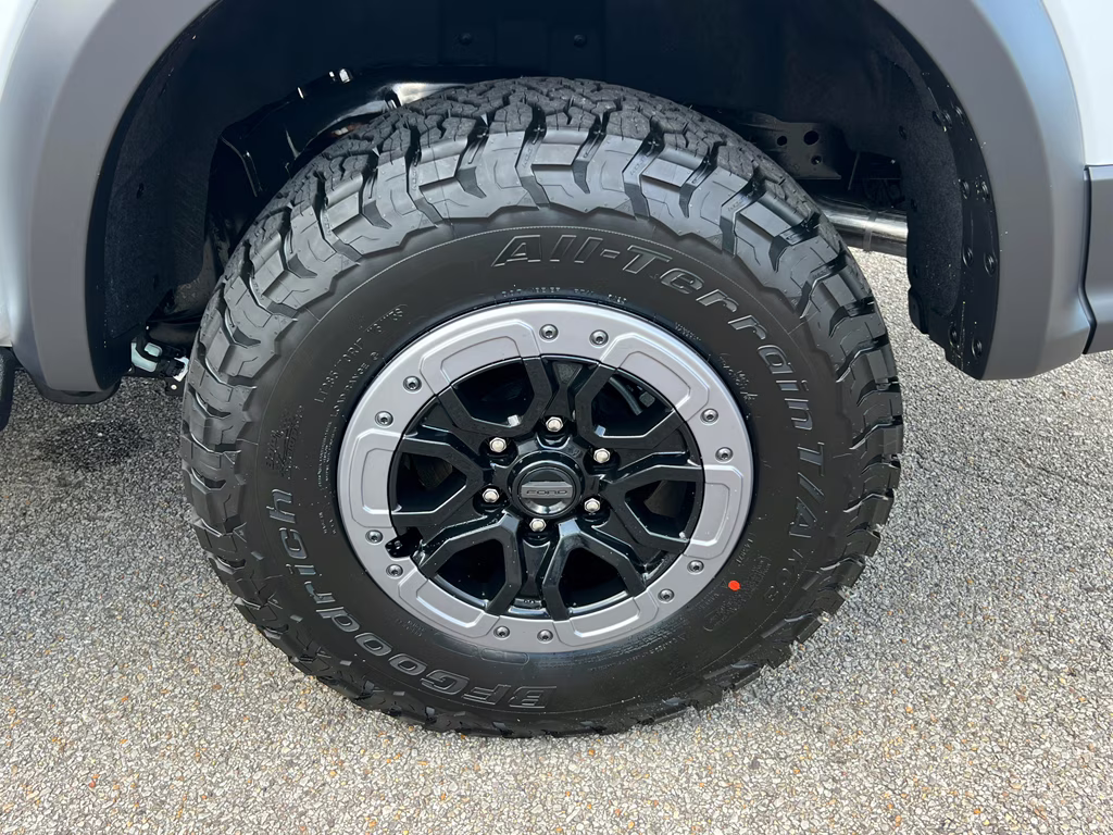 2025 Oxford White Ford Ranger Raptor 4X4 Truck