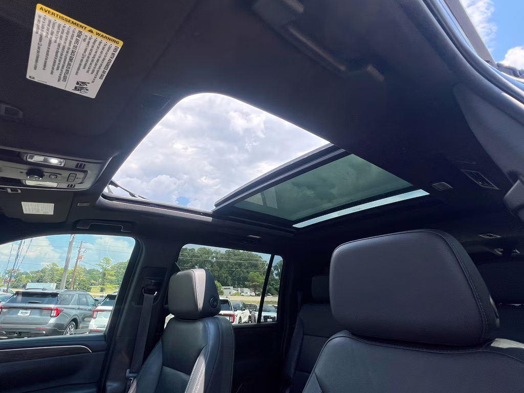 2021 Black Chevrolet Suburban Z71 4X4 SUV