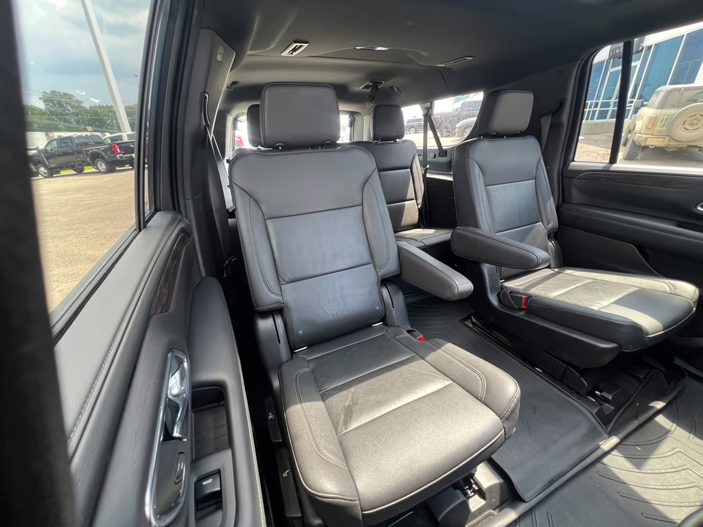 2021 Black Chevrolet Suburban Z71 4X4 SUV