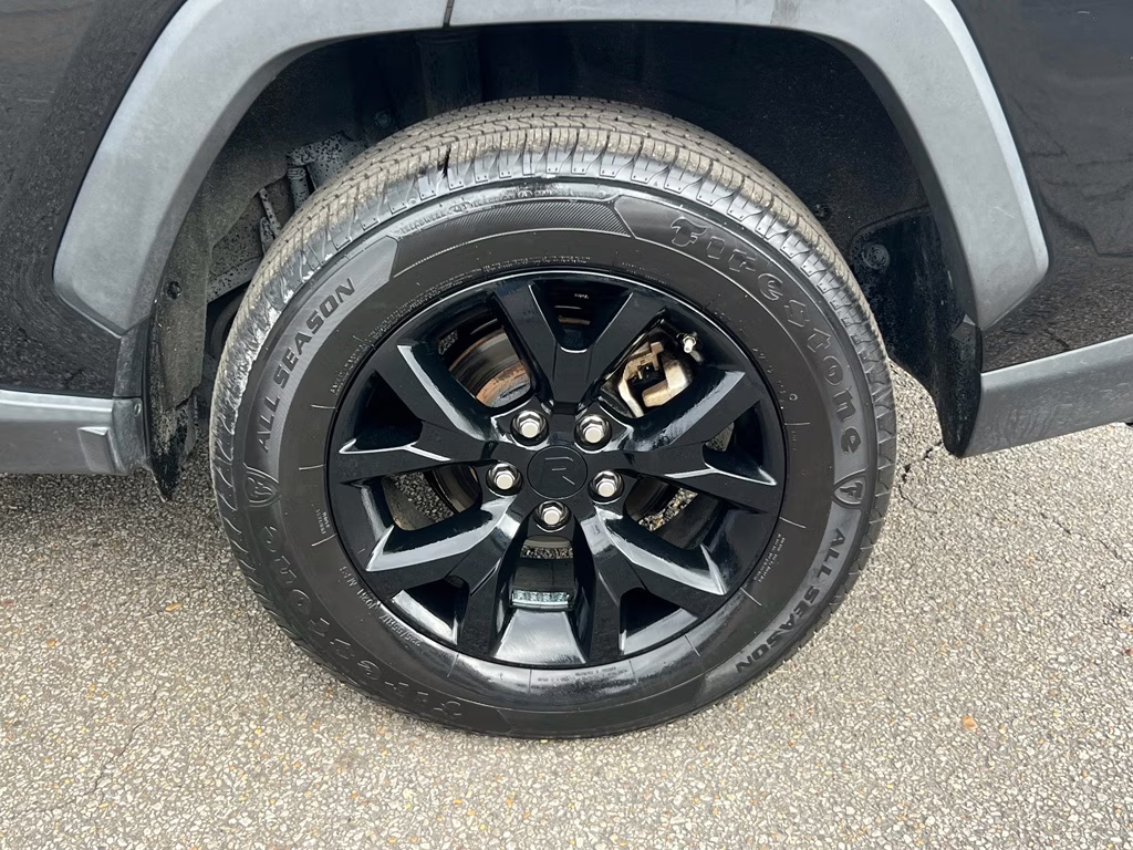 2021 Midnight Black Metallic Toyota RAV4 LE FWD SUV