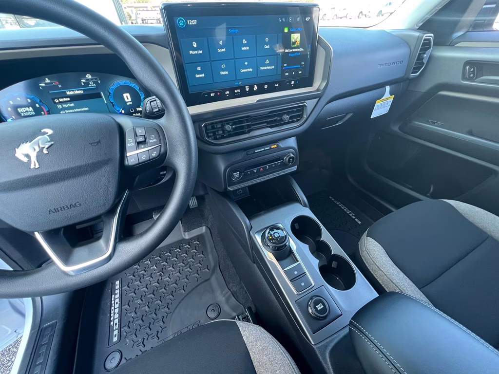2025 Oxford White Ford Bronco Sport Big Bend 4X4 SUV
