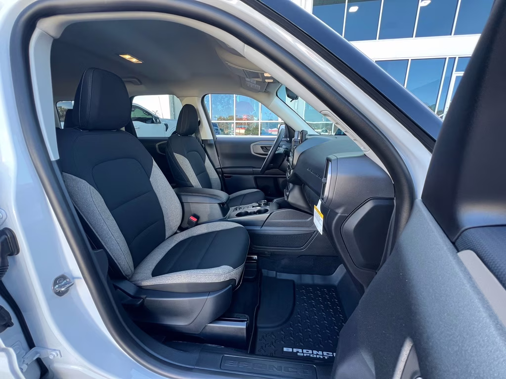 2025 Oxford White Ford Bronco Sport Big Bend 4X4 SUV