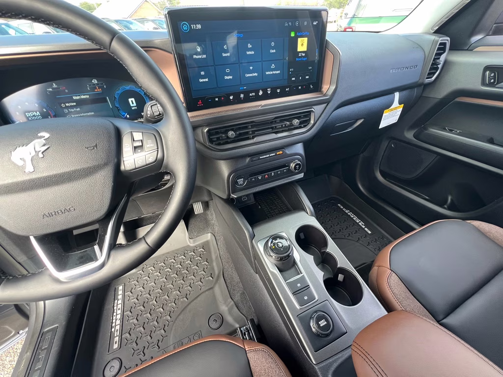 2025 Carbonized Gray Metallic Ford Bronco Sport Outer Banks 4X4 SUV