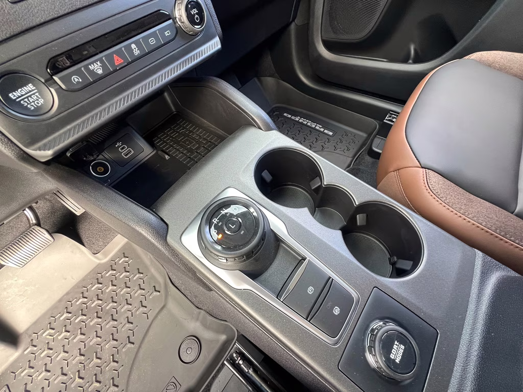 2025 Carbonized Gray Metallic Ford Bronco Sport Outer Banks 4X4 SUV