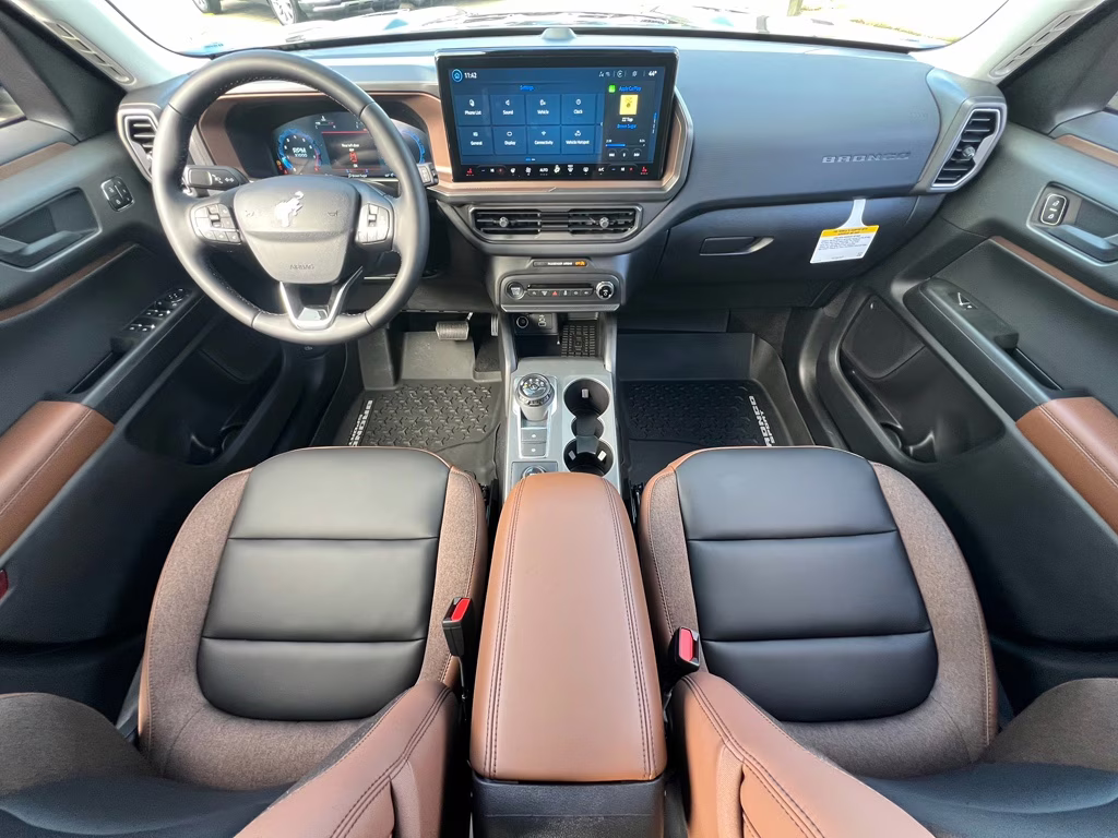 2025 Carbonized Gray Metallic Ford Bronco Sport Outer Banks 4X4 SUV