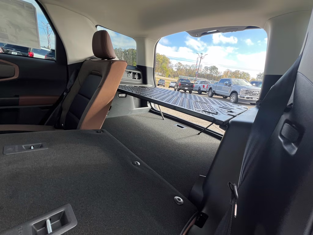 2025 Carbonized Gray Metallic Ford Bronco Sport Outer Banks 4X4 SUV