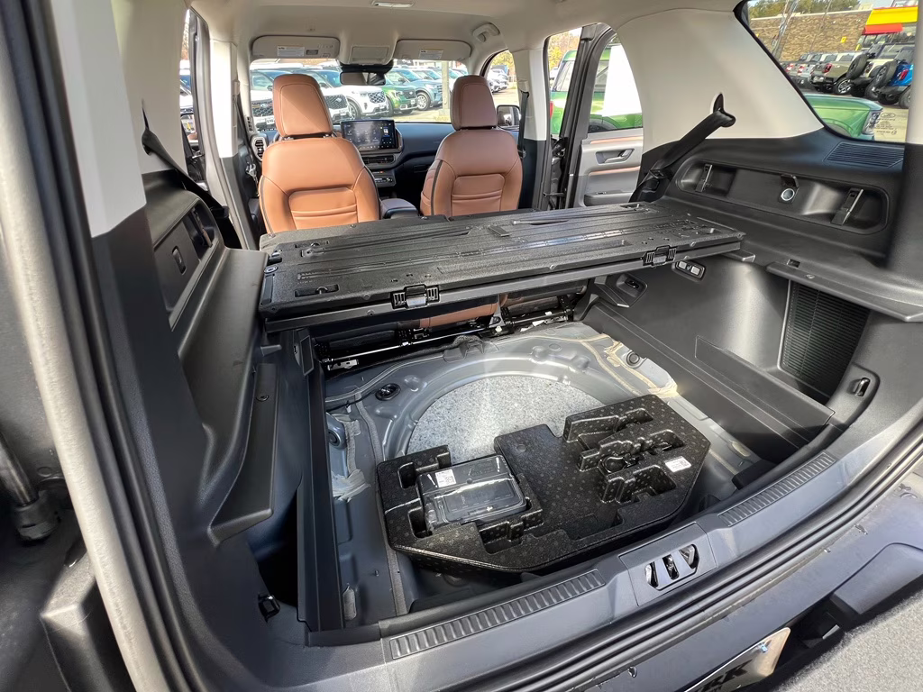 2025 Carbonized Gray Metallic Ford Bronco Sport Outer Banks 4X4 SUV
