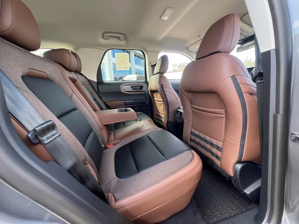 2025 Carbonized Gray Metallic Ford Bronco Sport Outer Banks 4X4 SUV