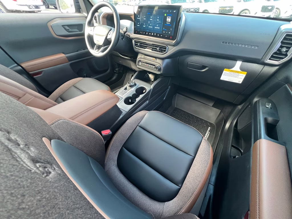 2025 Carbonized Gray Metallic Ford Bronco Sport Outer Banks 4X4 SUV