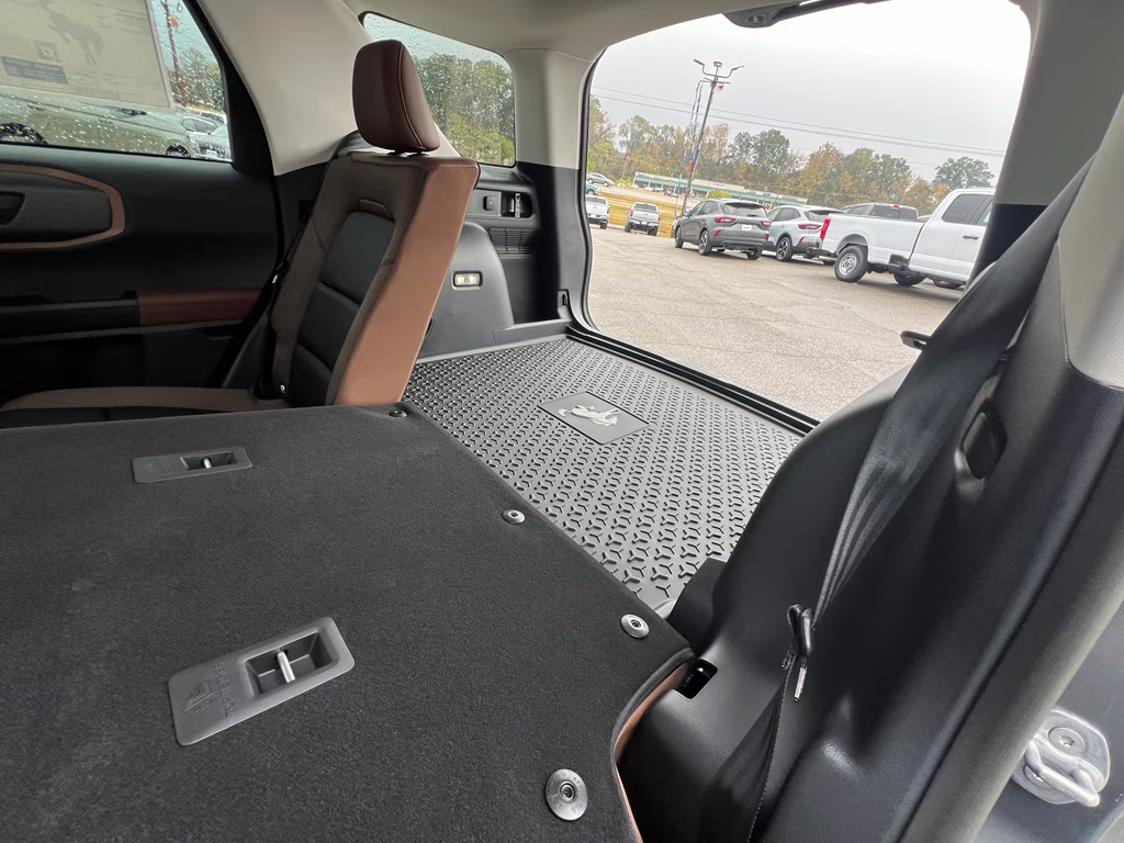 2025 Carbonized Gray Metallic Ford Bronco Sport Outer Banks 4X4 SUV
