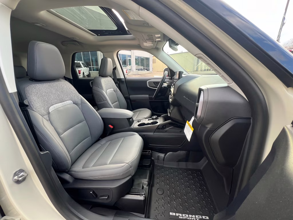 2025 Desert Sand Ford Bronco Sport Badlands 4X4 SUV