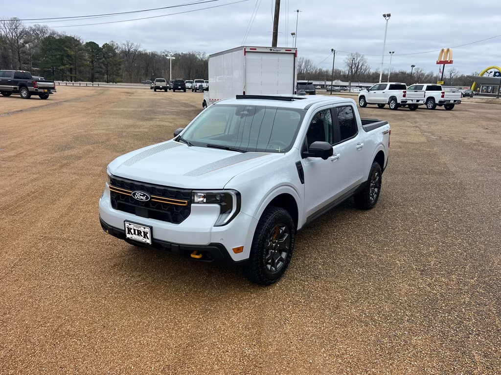 2026 Space White Metallic Ford Maverick Tremor AWD Truck