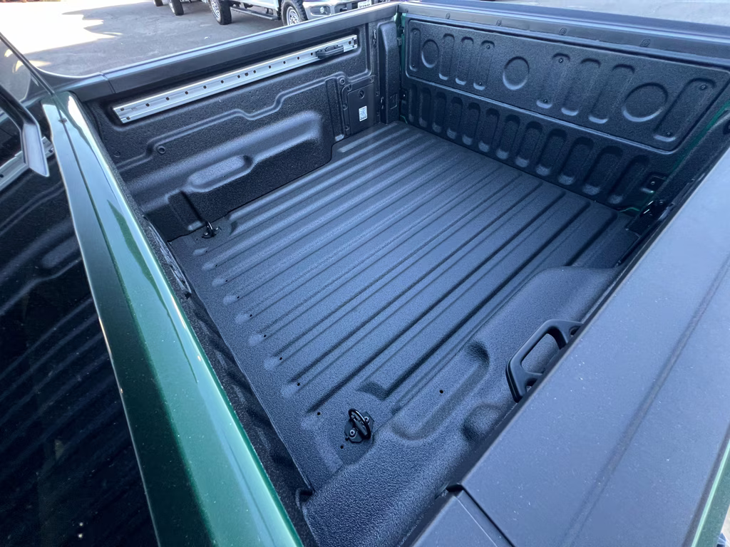 2025 Eruption Green Ford Maverick LARIAT AWD Truck