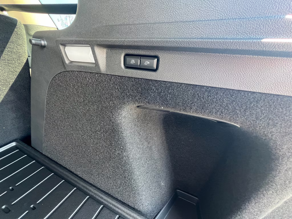 2025 Whisper Blue Metallic Clearcoat Lincoln Corsair Reserve FWD SUV