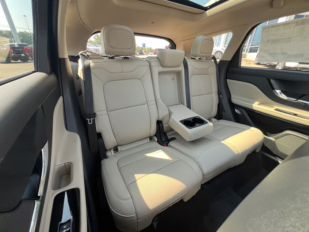 2025 Whisper Blue Metallic Clearcoat Lincoln Corsair Reserve FWD SUV