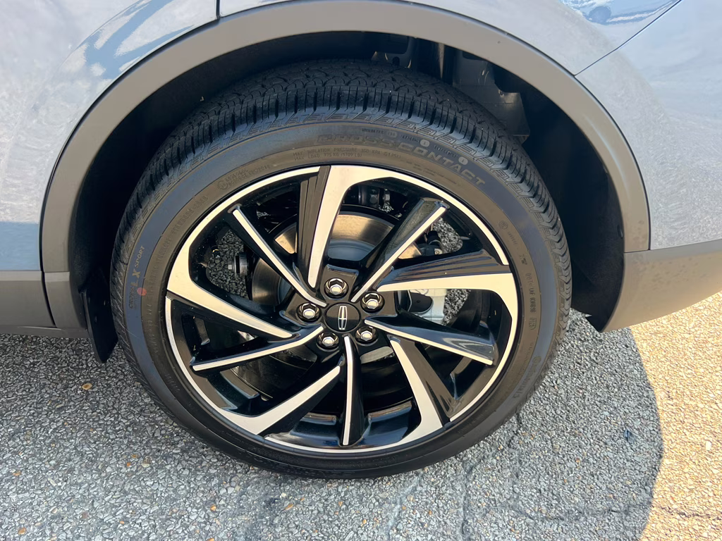 2025 Whisper Blue Metallic Clearcoat Lincoln Corsair Reserve FWD SUV