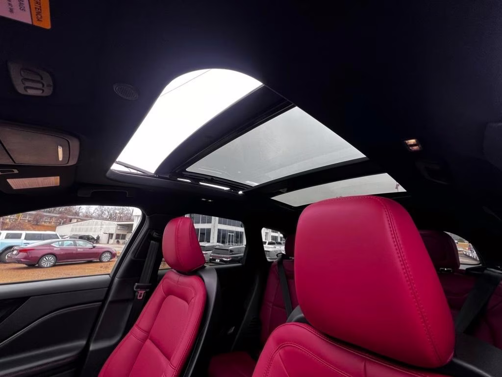 2025 Red Carpet Metallic Tinted Clearcoat Lincoln Corsair Reserve FWD SUV