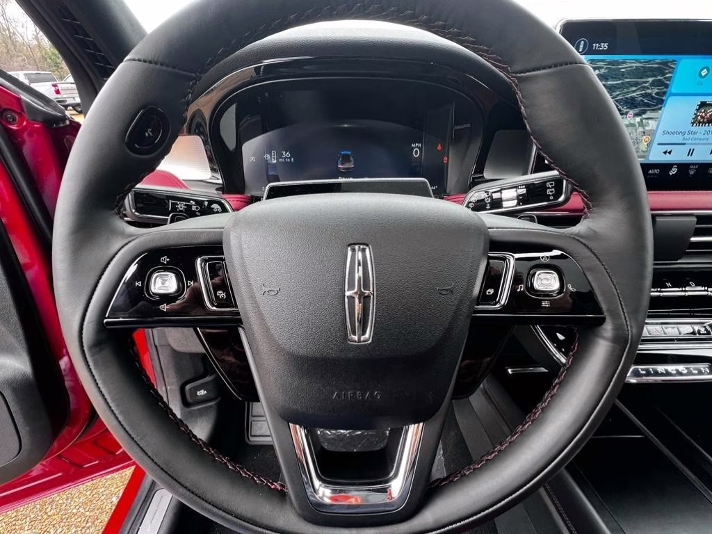 2025 Red Carpet Metallic Tinted Clearcoat Lincoln Corsair Reserve FWD SUV