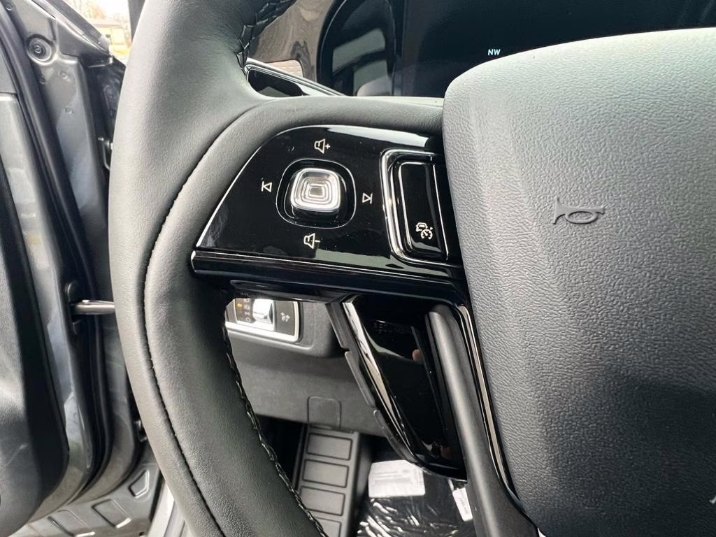 2025 Asher Gray Metallic Clearcoat Lincoln Corsair Reserve FWD SUV