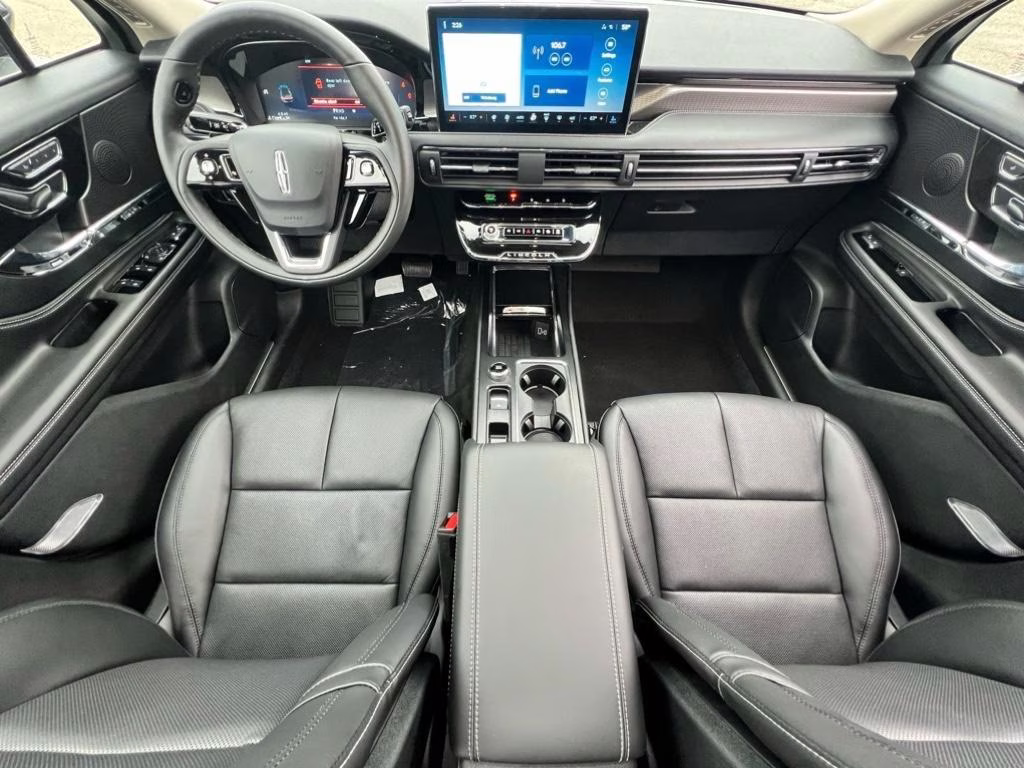 2025 Asher Gray Metallic Clearcoat Lincoln Corsair Reserve FWD SUV