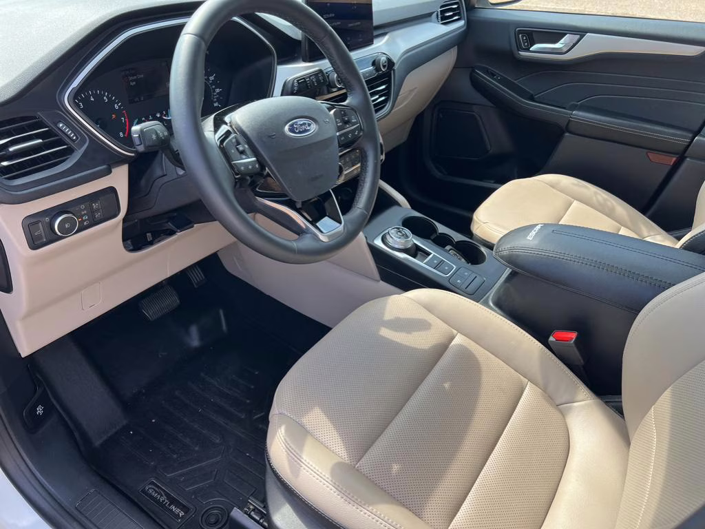 2022 STAR WHITE METALLIC TRI-COAT Ford Escape SEL FWD SUV