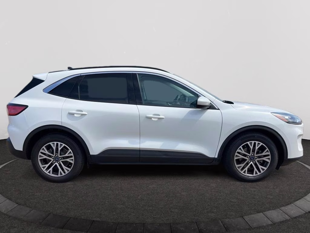 2022 STAR WHITE METALLIC TRI-COAT Ford Escape SEL FWD SUV