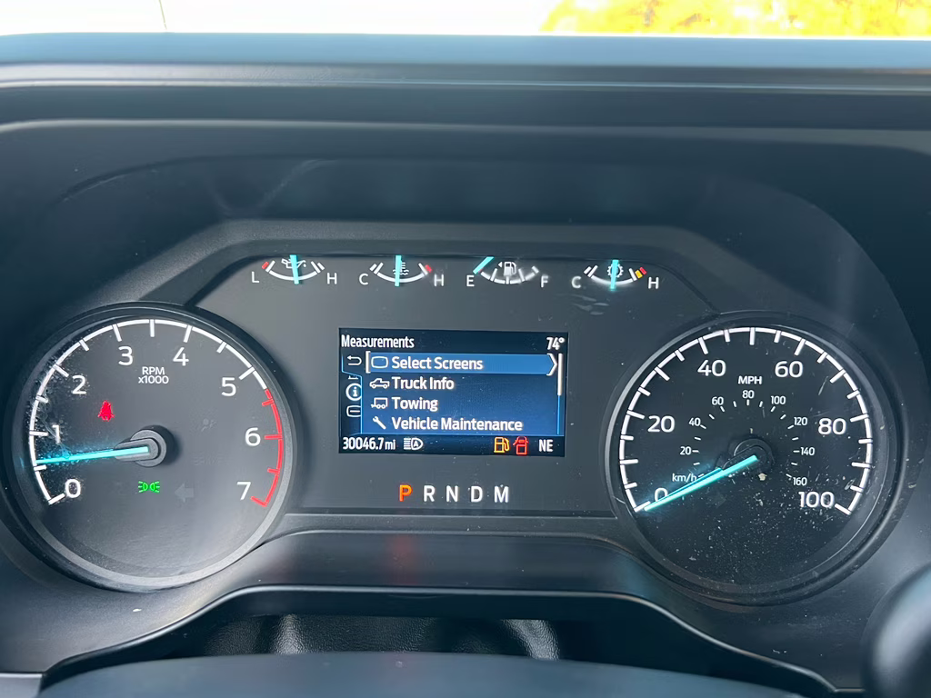 2025 OXFORD WHITE Ford Super Duty F-250 SRW XLT 4X4 Truck