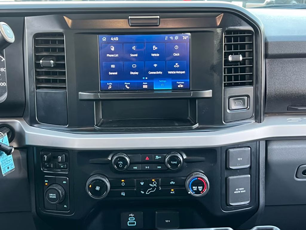 2025 OXFORD WHITE Ford Super Duty F-250 SRW XLT 4X4 Truck