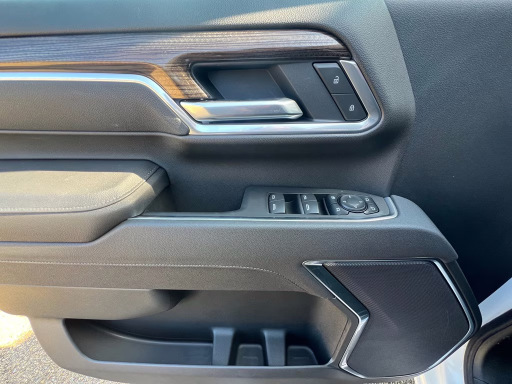 2025 Summit White Chevrolet Silverado LT 4X4 Truck
