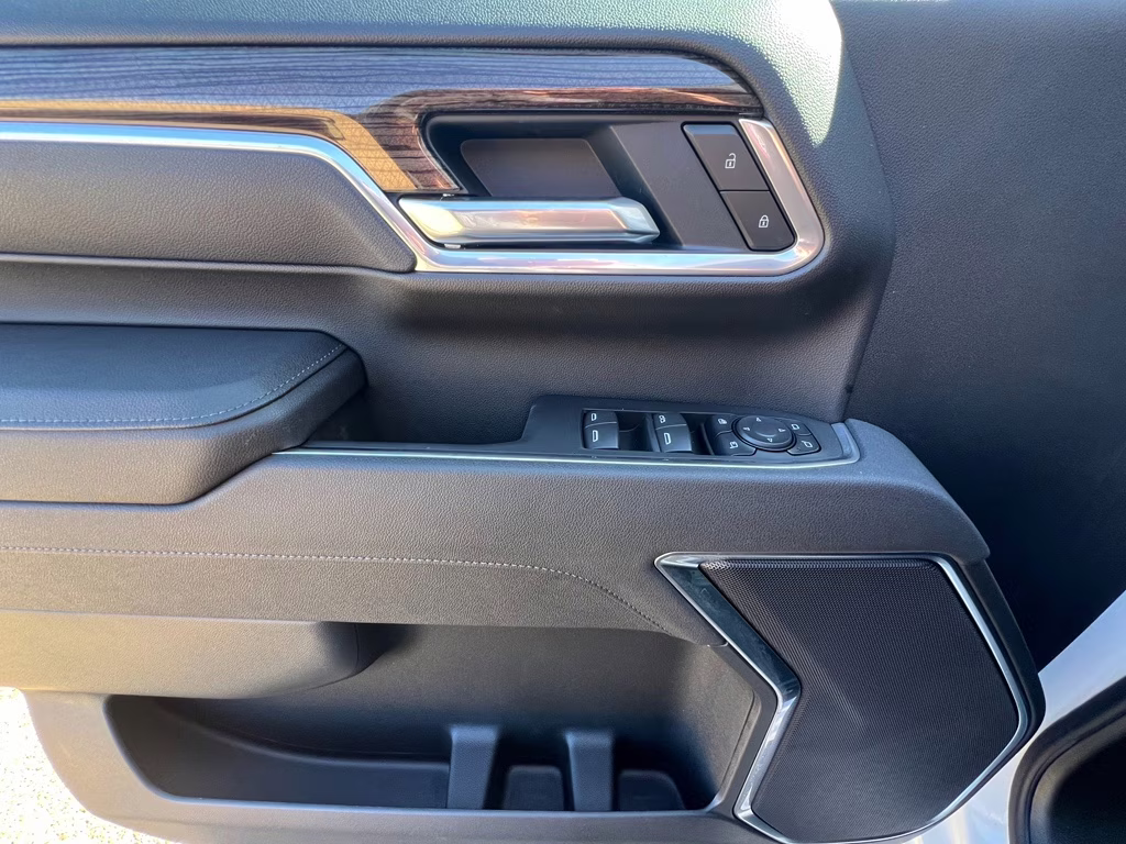 2025 Summit White Chevrolet Silverado LT 4X4 Truck
