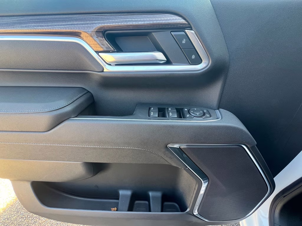 2025 Summit White Chevrolet Silverado LT 4X4 Truck