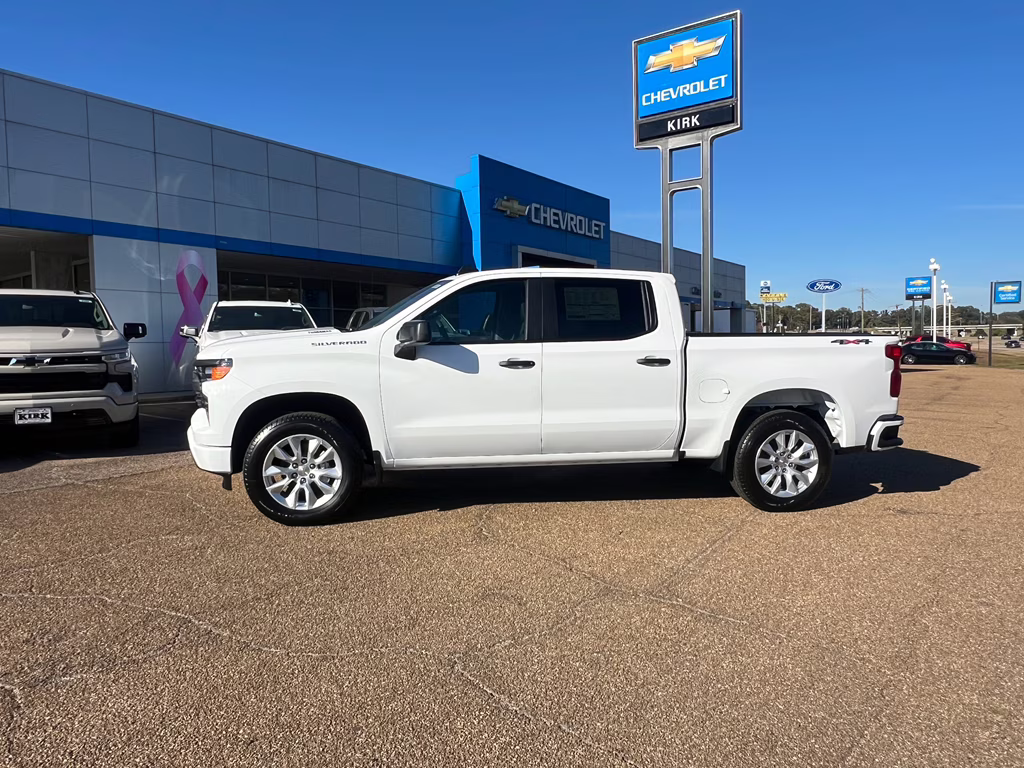 2026 Summit White Chevrolet Silverado Custom 4X4 Truck