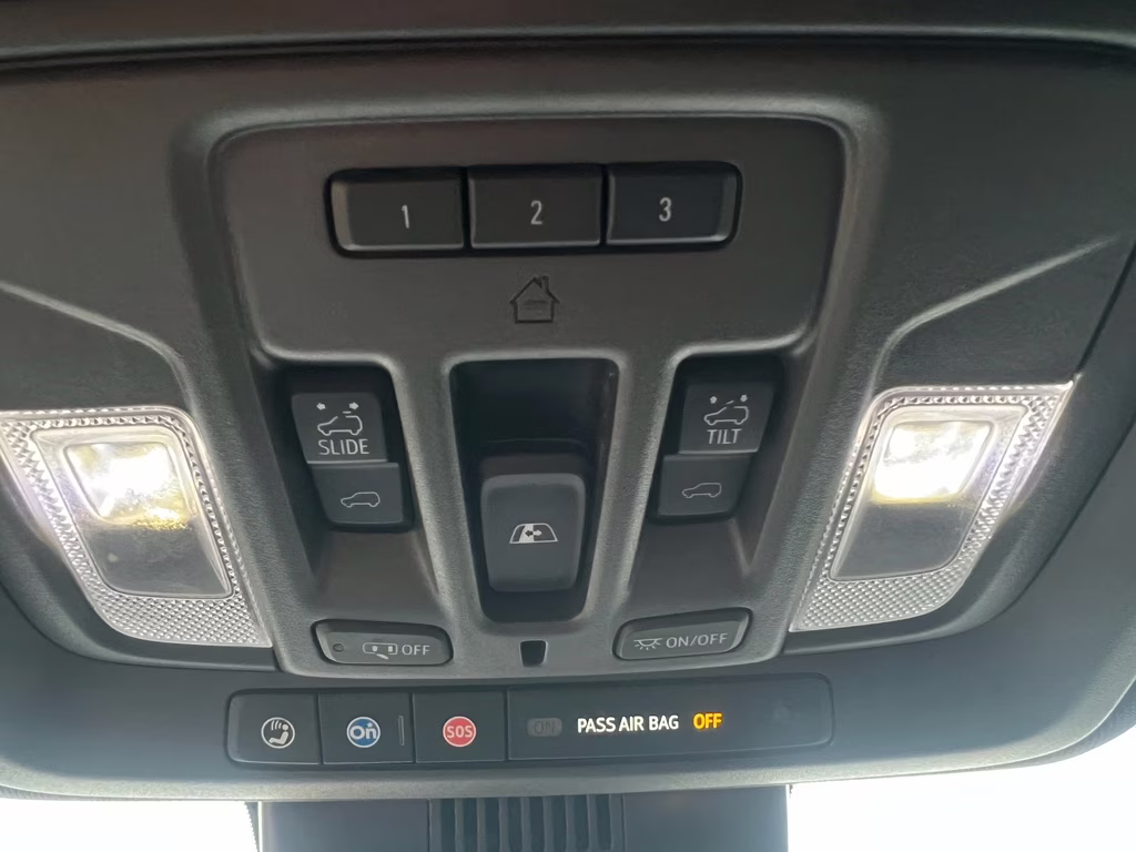 2024 Summit White GMC Sierra AT4 4X4 Truck
