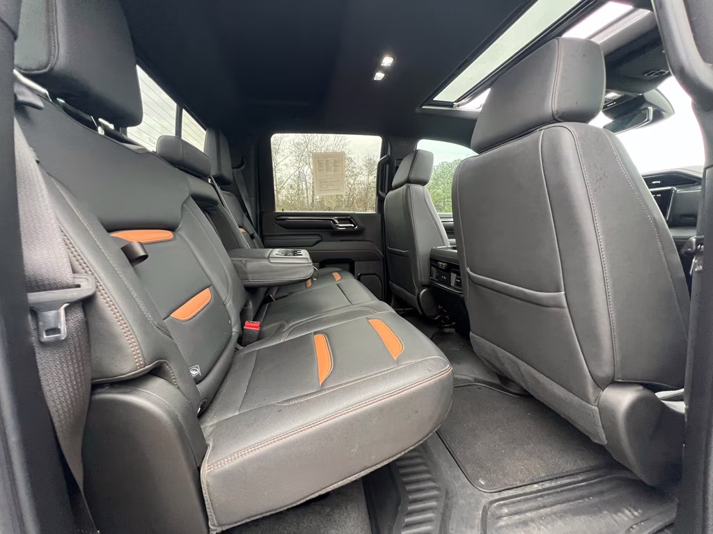2024 Summit White GMC Sierra AT4 4X4 Truck