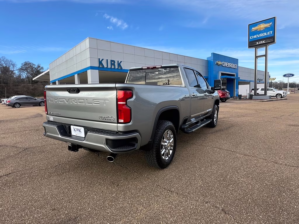 2026 Sterling Gray Metallic Chevrolet Silverado High Country 4X4 Truck