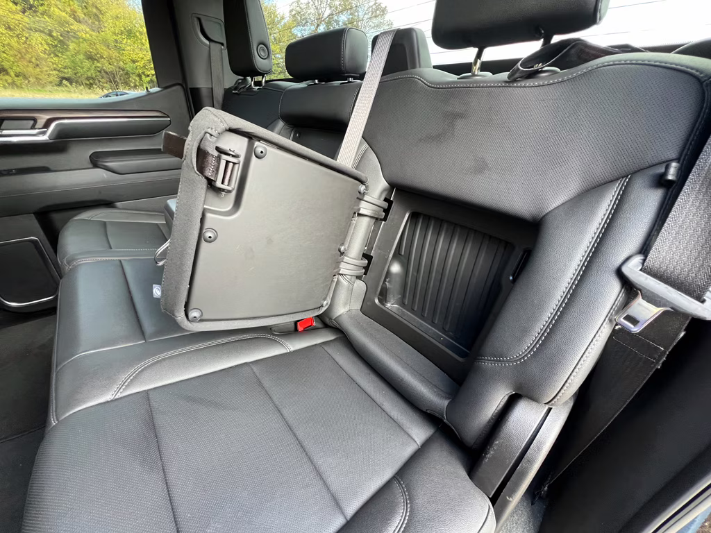 2024 Onyx Black GMC Sierra SLT 4X4 Truck