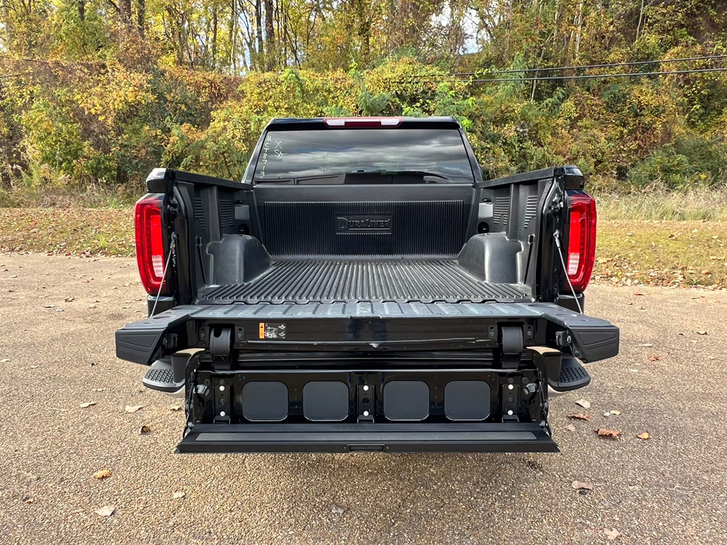 2024 Onyx Black GMC Sierra SLT 4X4 Truck