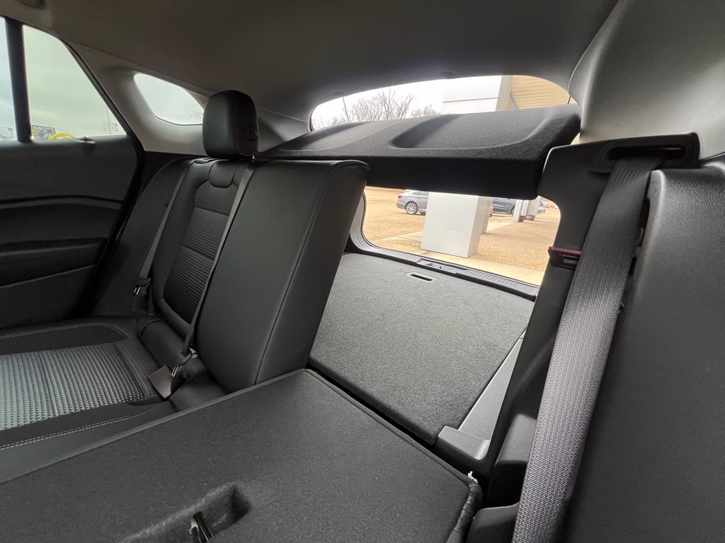 2025 Crimson Metallic Chevrolet Trax LT FWD SUV