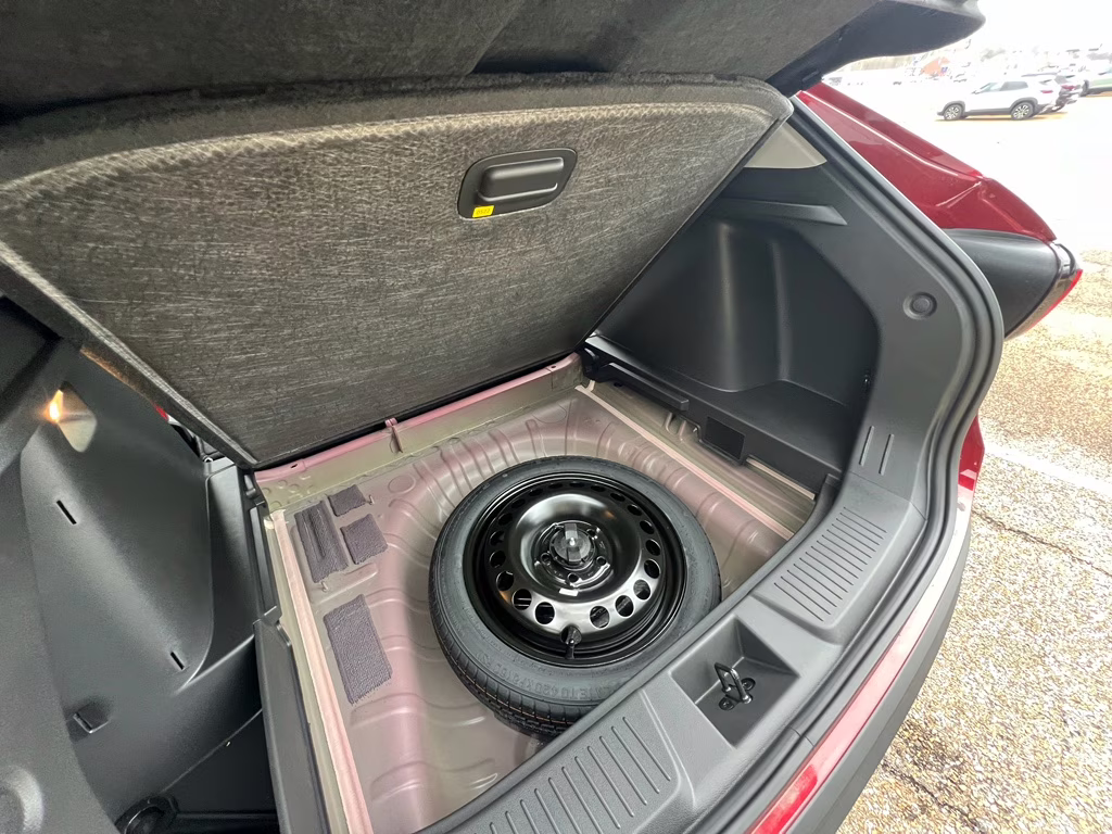 2025 Crimson Metallic Chevrolet Trax LT FWD SUV
