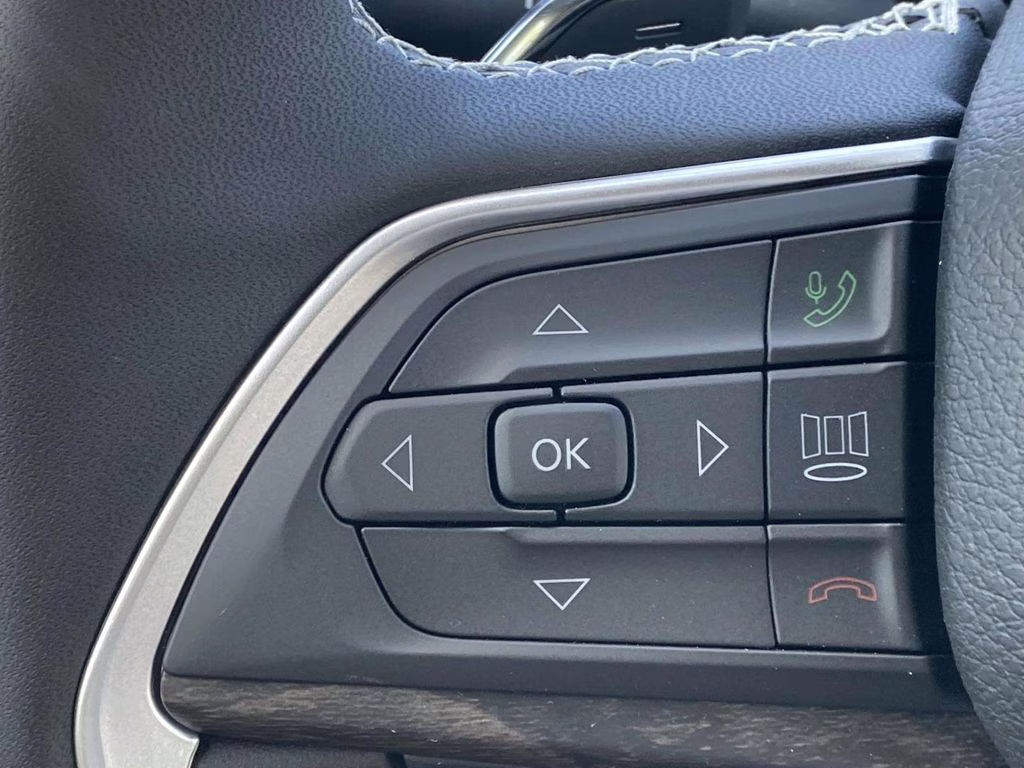 2026 Bright White Clearcoat Jeep Grand Cherokee Limited RWD SUV