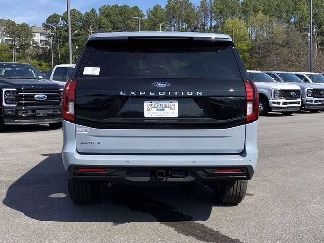 2026 Gray Metallic Ford Expedition Active RWD SUV