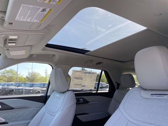 2026 Black Metallic Ford Explorer Platinum 4X4 SUV