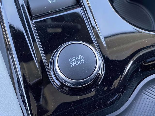 2026 Black Metallic Ford Explorer Platinum 4X4 SUV