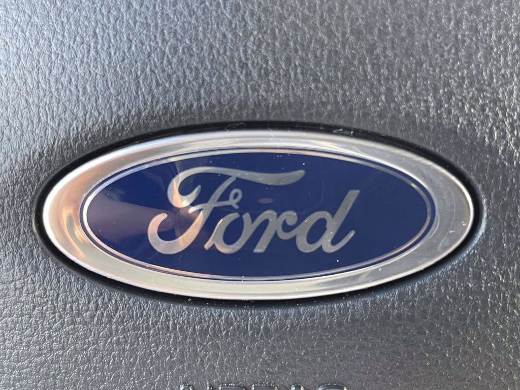 2026 Avalanche Ford Super Duty F-250 SRW XL 4X4 Truck