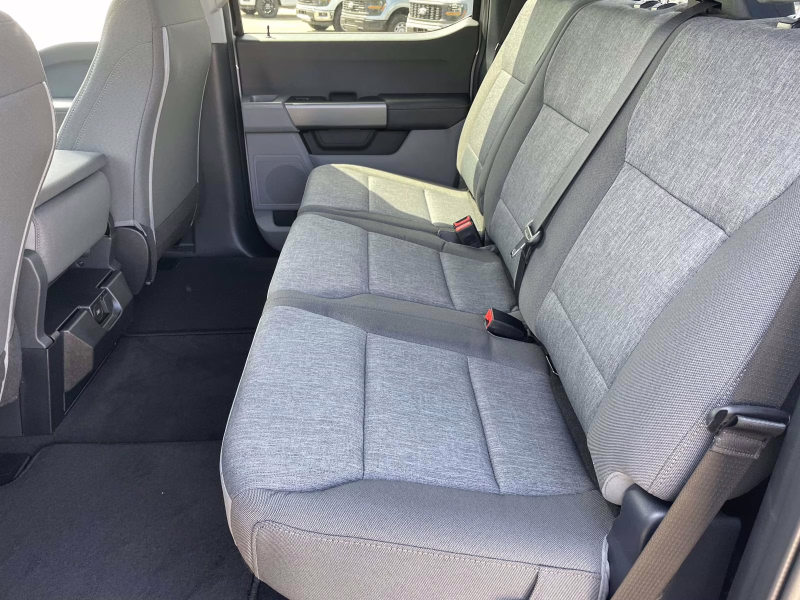 2026 Avalanche Ford Super Duty F-250 SRW XL 4X4 Truck