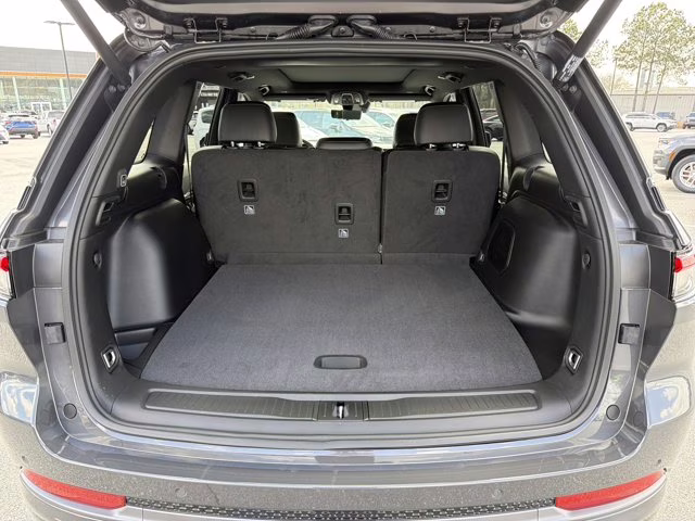 2026 Baltic Gray Metallic Clearcoat Jeep Grand Cherokee Limited Reserve 4X4 SUV