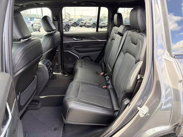 2026 Baltic Gray Metallic Clearcoat Jeep Grand Cherokee Limited Reserve 4X4 SUV